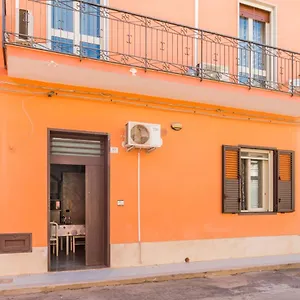  Casa vacanze Lilla's House Near The Beach, Parking & Wifi Italia