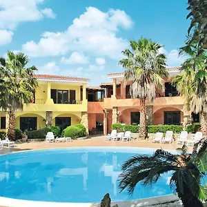 Apartahotel Village, Palau