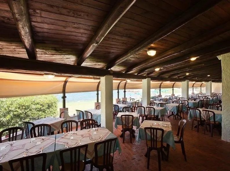 Centro Vacanze Isuledda Cannigione 4*,